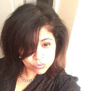 Meet your Posher, Awilda